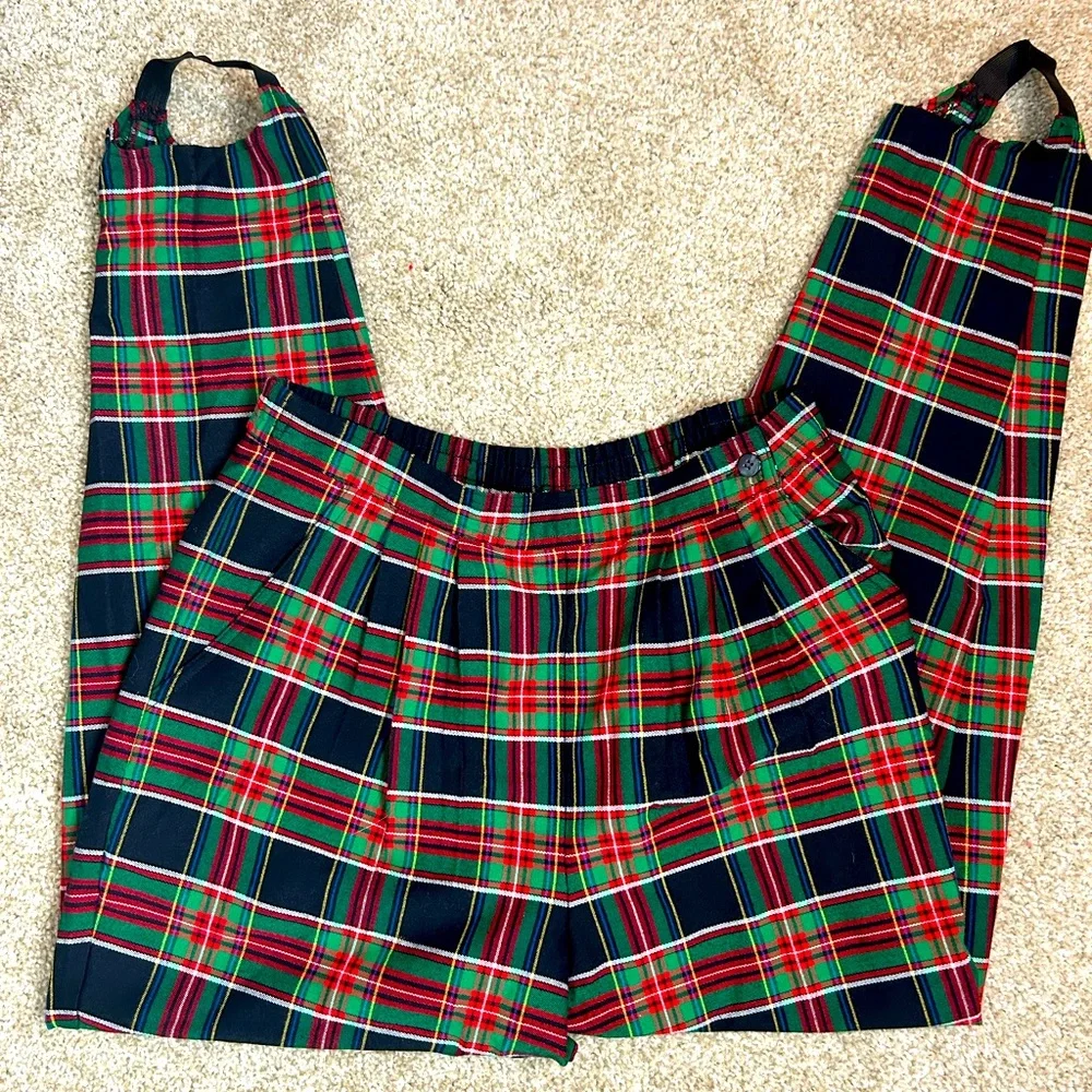 Vintage‎ 90s Red green and black plaid Stirrup Pants Karen Scott sz 12